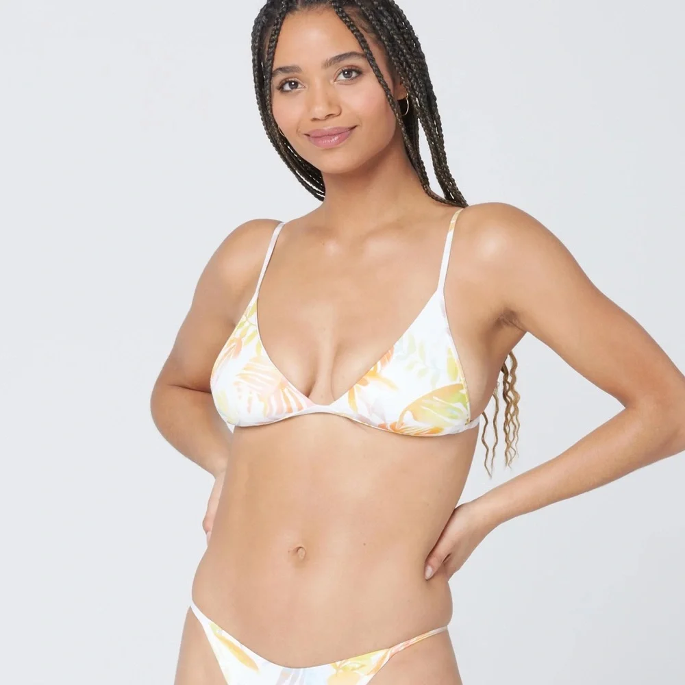 L*Space 🌼 Millie Floral Tropical Tri Top